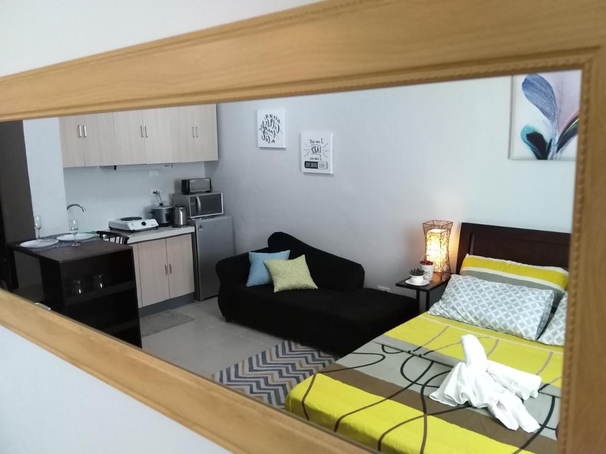 Mak'Z Condo Place Lapu-Lapu City Buitenkant foto